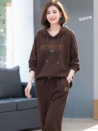 时尚洋气休闲卫衣卫裤运动服套装女2025春秋季女装中年连帽两件套】#时髦穿搭 #时尚气质穿搭 #减龄气质 #春秋新款 #休闲穿搭
