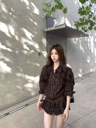 慵懒风咖色格子长袖衬衫裙女秋季韩系复古宽松衬衣设计感#显瘦搭配 #每日分享 #时髦穿搭 #今日穿搭 #穿搭分享