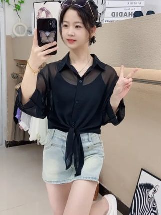 #吊带裙子小披肩 ,时尚大方