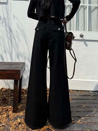 早秋新款黑色微喇阔腿牛仔裤女宽松显瘦直筒裤子 #微喇牛仔裤 #显高显瘦显腿长 #面料柔软舒适 #女裤推荐 #秋季新款