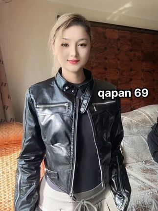 #外套分享 #今日穿搭 #皮衣外套搭配