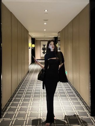 坡肩上衣抹胸连衣裙两件套性感套装女秋新款包臀长裙 #时尚#女装#穿出自己的风格 #谁穿谁好看系列 #谁穿谁美
