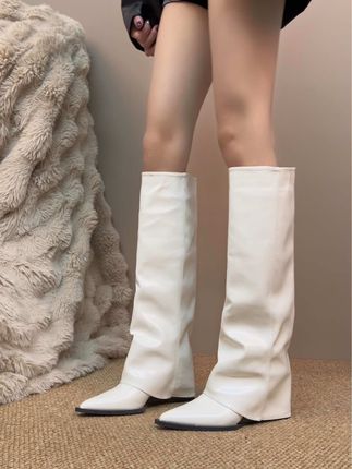 坡跟靴,也太好看了#裤管靴 #时髦穿搭 #长筒靴 #宝藏鞋子 #大长腿的秘密