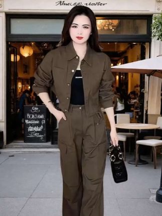 #休闲减龄穿搭 #每日分享 #穿出你的时尚你的感觉 #时髦穿搭 #个性穿搭