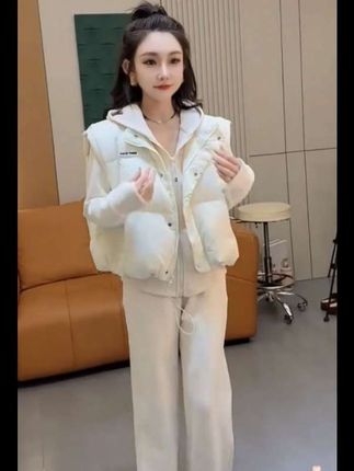 时尚显瘦洋气时尚百搭#宽松显瘦#连帽套装面料舒适#
