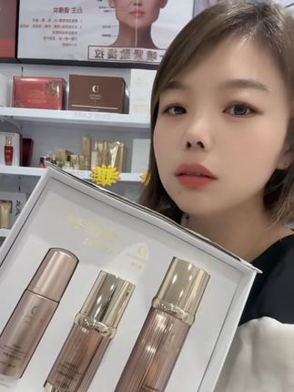 一喷一抹,精简护肤#护肤好物 #抖音小助手