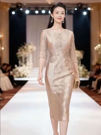 高端#喜婆婆喜妈妈婚宴装#谁穿谁好看#婚宴妈妈装 #喜婆婆喜妈妈 #高端大气上档次这也太漂亮了