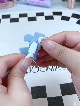 #小东西大作用 早发现有这个数据线保护套,我一年也不用换好几根数据线了,不仅双头可以防护,还美观可爱!#充电器保护套 #手机数据线保护套#数据线加固套 #数据线防折断保护套
