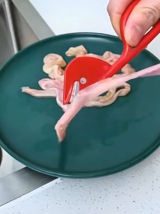 鸡鸭鹅肠通肠刀开肠器,用它开鸡鸭肠破鱼肚开泥鳅刀顺手好用#好物推荐🔥 #开肠器 #破肠器 #翻肠刀 #开肠神器