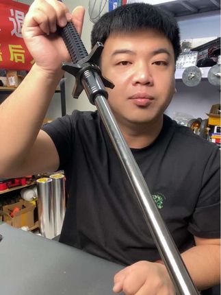 甩棍防身合法武器甩棒三节棍防身棍伸缩车载武器用品多功能应急棍#三节防身棍 #防身棍 #三节棍 #三节棍登山杖 #车载防身棍