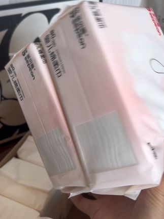 我的妈呀!这个价就到手十包的#圣贝恩 棉柔巾,每张都又大又厚实,擦手擦脸都很舒服,真的太划算了,刷到活动还在就赶紧多囤点#棉柔巾#棉柔巾推荐#柔软又亲肤#超便宜超划算