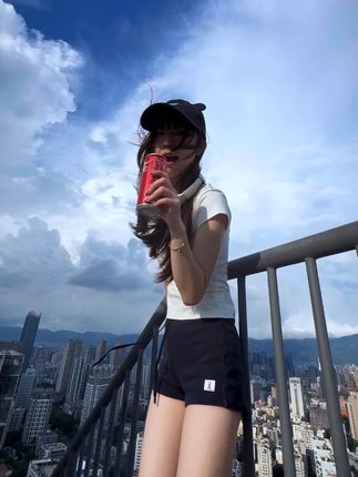 “人生中不会每一次选择都正确,但你可以让你的选择变正确”#自由感 #每一帧都是热爱