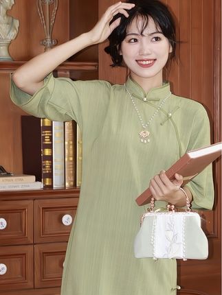 俏娘鱼旗袍新中式古法开襟春夏显瘦百搭老钱风女装复古日常中国风#谁穿谁好看 #国风古韵 #国风 #旗袍 #新中式