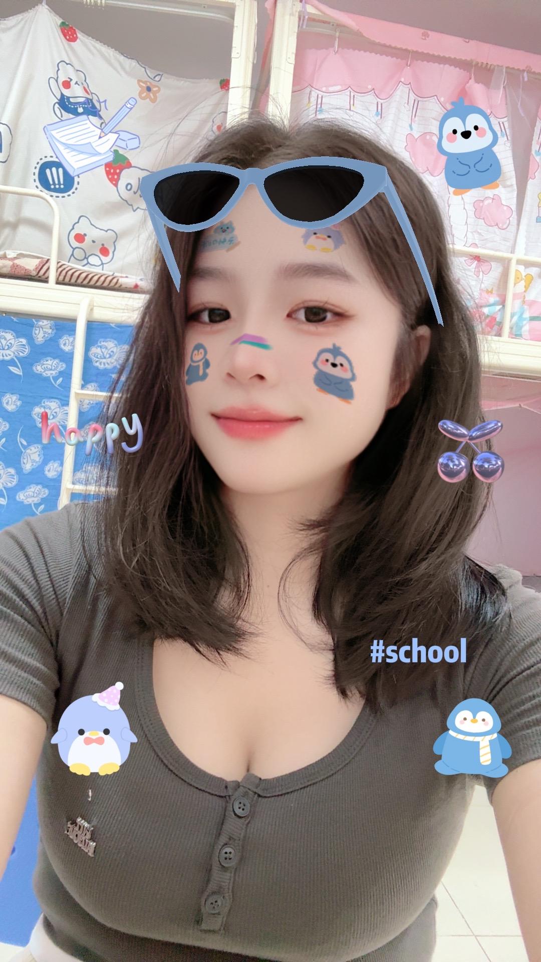 一边崩溃  一边治愈  💔💔💔