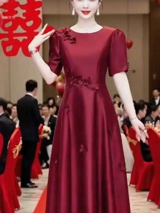 #喜婆婆喜妈妈婚宴装#妈妈礼服裙#婚庆礼服