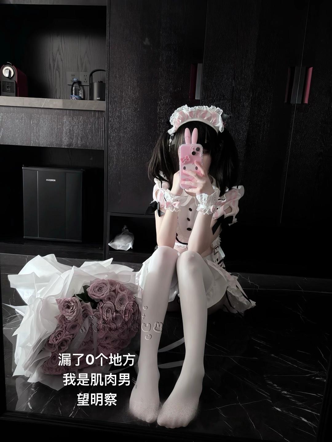 我保证我是天使只是偶尔有点坏。#萝莉 #185体育生 #女仆装 #ts #我是男的