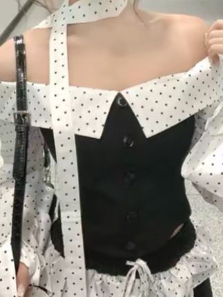 法式甜辣妹早秋穿搭一整套女秋季一字肩长袖抹胸上衣阔腿裤两件套#显瘦搭配 #ootd穿搭推荐 #ootd女生穿搭 #名媛气质 #温柔穿搭