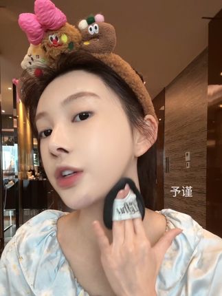 到手三个拖鞋粉扑
