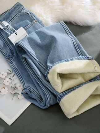 #张予曦毕雯珺真拍了红裙抱 #深情眼#张予曦 #毕雯珺#鞠婧祎来战版鸳鸯戏DJ摇