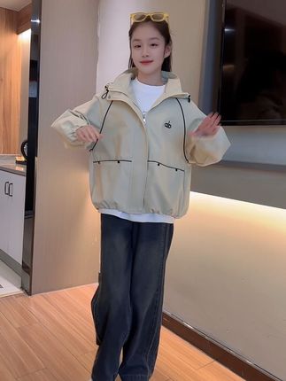 买了终于买了,就一个女儿。别人有的咱也得有,反正也不贵,穿上又好看.#童装