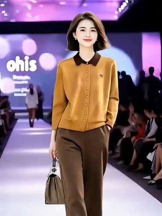 #秋冬穿搭新鲜感在线#早秋穿搭三分钟出门不是梦#秋季日常实用穿搭思路分享#秋季彩色系穿搭测评#秋季基础款外套如何摆脱路人感