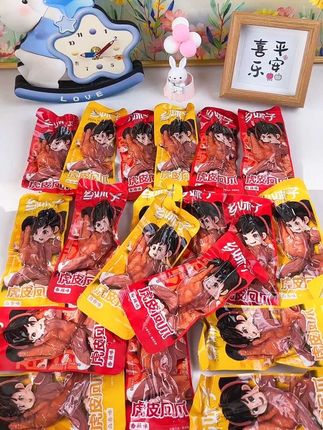 乡妹子虎皮凤爪独立包装网红鸡爪卤香休闲香辣零食