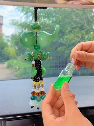 汽车挂件绿葫芦香水挂饰品质莲花吊坠后视镜吊饰车挂自用送人吉祥 #汽车挂件 #绿葫芦香水挂饰 #车载香水 #车载吊坠挂件 #葫芦福禄