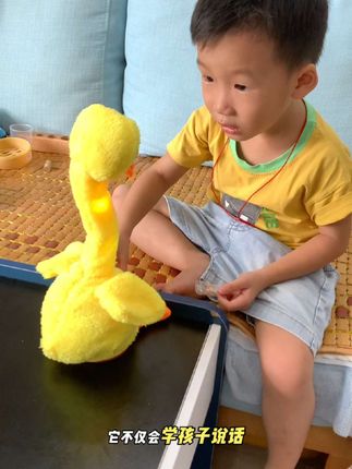 宝藏呆呆鸭,会唱220首歌还能学说话!#早教玩具 #万物皆可盘 #宝宝玩具 #无限回购的宝藏单品