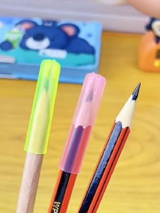 有了这个铅笔帽不但保护笔尖 还能让笔袋干净整洁 #笔帽 #铅笔盖 #好物推荐🔥