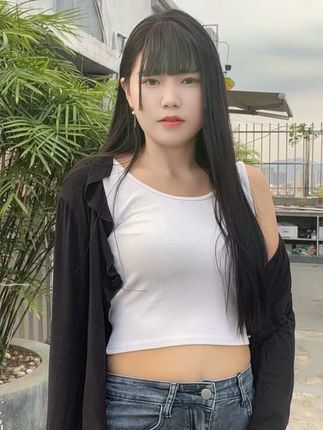 #村里的姑娘