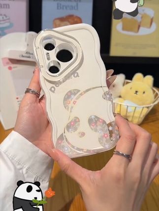 哇~好可爱的碎花小熊猫,带双支架,追剧刷视频真的解放双手呀#网红手机壳 #这也太好看了 #强列推荐 #这手机壳长在了我的心尖上