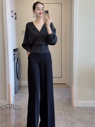 秋季新款休闲百搭女装,面料柔软舒适#春秋穿搭 #休闲百搭 #谁穿谁好看