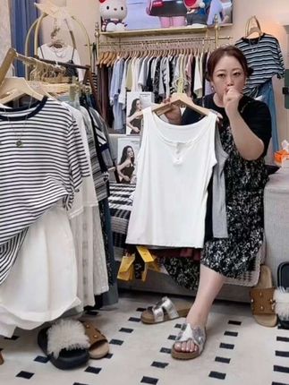 夏大码无袖纽扣背心200斤胖mm加肥加大号遮副乳宽松内搭打底吊带#时髦穿搭 #高级穿搭 #完美搭配 #温柔穿搭 #随意搭配