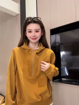 #休闲百搭 2025秋季新款拉链宽松高级感松弛慵懒风连帽卫衣#连帽卫衣 #百搭上衣 #卫衣穿搭 #时尚穿搭