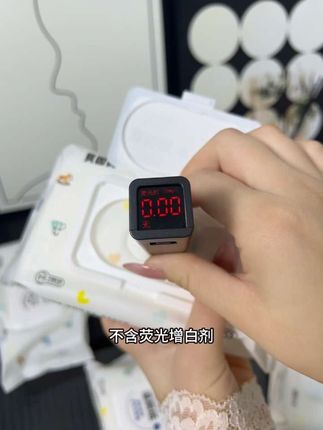 天呐,老板不是疯了吧,15.9就发5大包,确定? 湿厕纸是个好东西,大家都知道,屁屁擦的干净,精神一整天#湿厕纸#湿巾 #婴儿#姨妈期 #宝妈