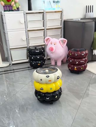 这种南瓜造型的垃圾桶,真是越看越喜欢#垃圾桶#客厅垃圾桶#家用垃圾桶推荐#带轮垃圾桶#美观实用