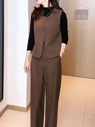 秋季新款套装长袖显瘦气质洋气时尚休闲减龄马甲三件套#气质套装 #时尚穿搭 #显瘦穿搭 #马甲三件套 ##洋气上档次