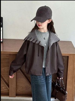 快给你家小公主安排一件这样的女童皮衣吧!欧美的时尚风格,穿上身特别的洋气,不仅上身好看,还能提升宝宝的气质,真的是太棒了!#女童穿搭 #女童外套 #早秋穿搭 #生女儿就是用来打扮的 #早秋穿搭