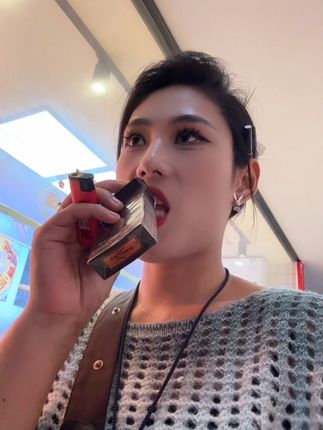 宝,今天阿姨赚二百,走带你去嗨#日常生活
