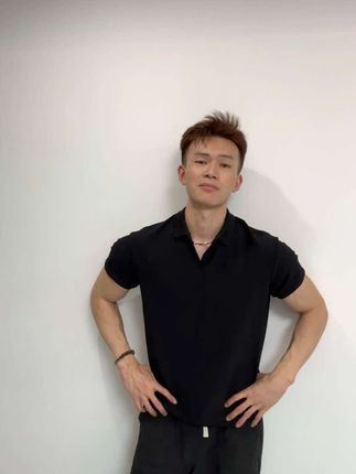 回复 @多喝椰子水的评论 小骨架男生变帅的成本只有一件显壮的Polo衫#男生穿搭 #ootd穿搭 #gtal #polo衫