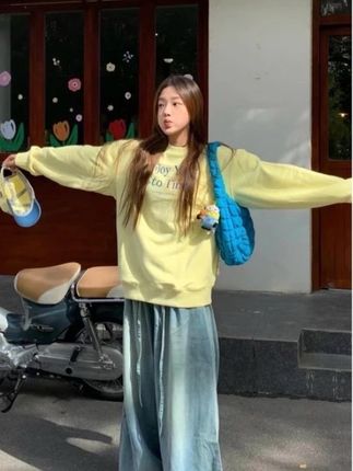 CKKOR春秋新款宽松显瘦少女休闲卫衣女美式时尚ins慵懒风圆领上衣#休闲穿搭 #今日穿搭 #休闲搭配 #时尚休闲女装 #极简穿搭
