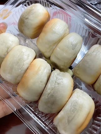 #冰皮绿豆饼,到手两盒一共600克,活动价只要8.99元#强烈推荐 #美食 #绿豆糕 #绿豆饼