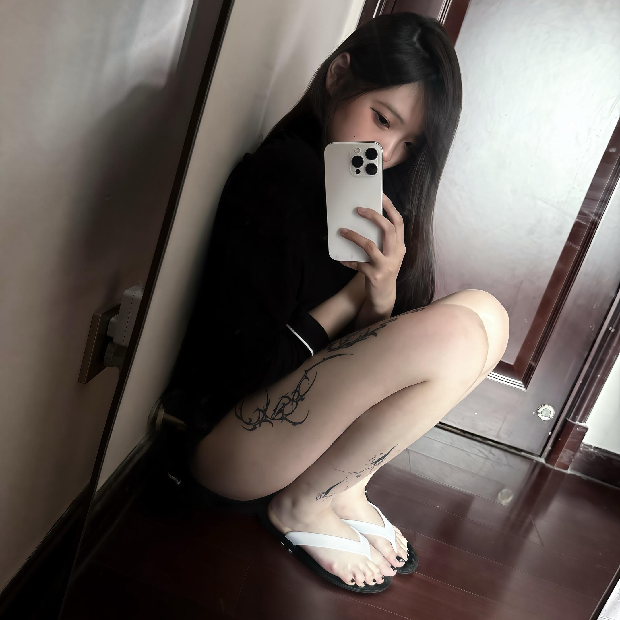 以为我是恨你的 没想到只是恨你的离开
