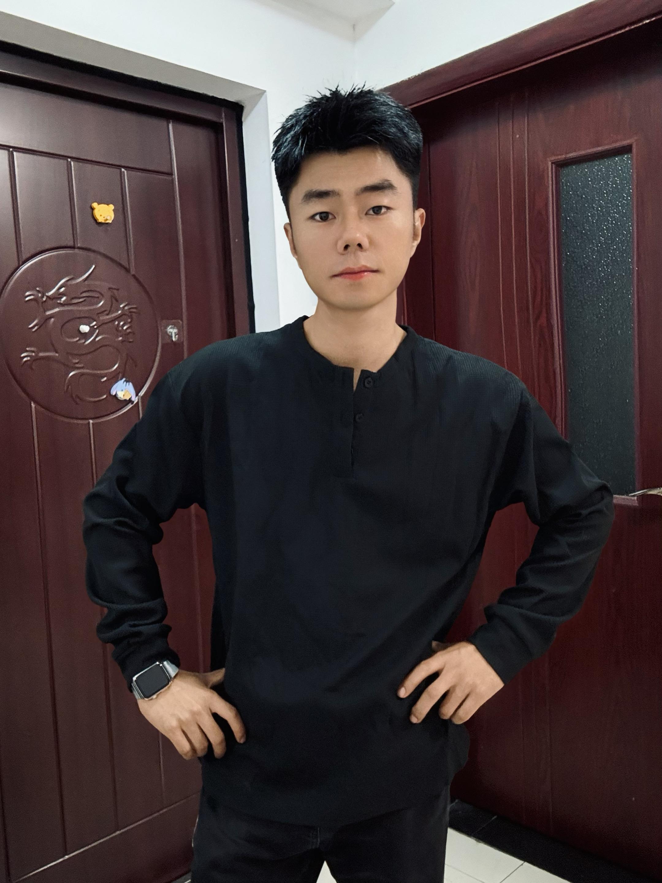 做人就两个字善良,做事就两个字坚持。一个人能交多久靠的不是忽悠 而是真诚,一个人能走多远靠的不是眼睛 而是眼光,做人没有捷径 只有厚德才能载物#穿搭 #ootd穿搭
