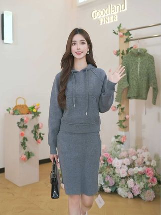 精纺羊毛两件套连衣裙 #羊毛连衣裙 #秋冬穿出时髦贵气感