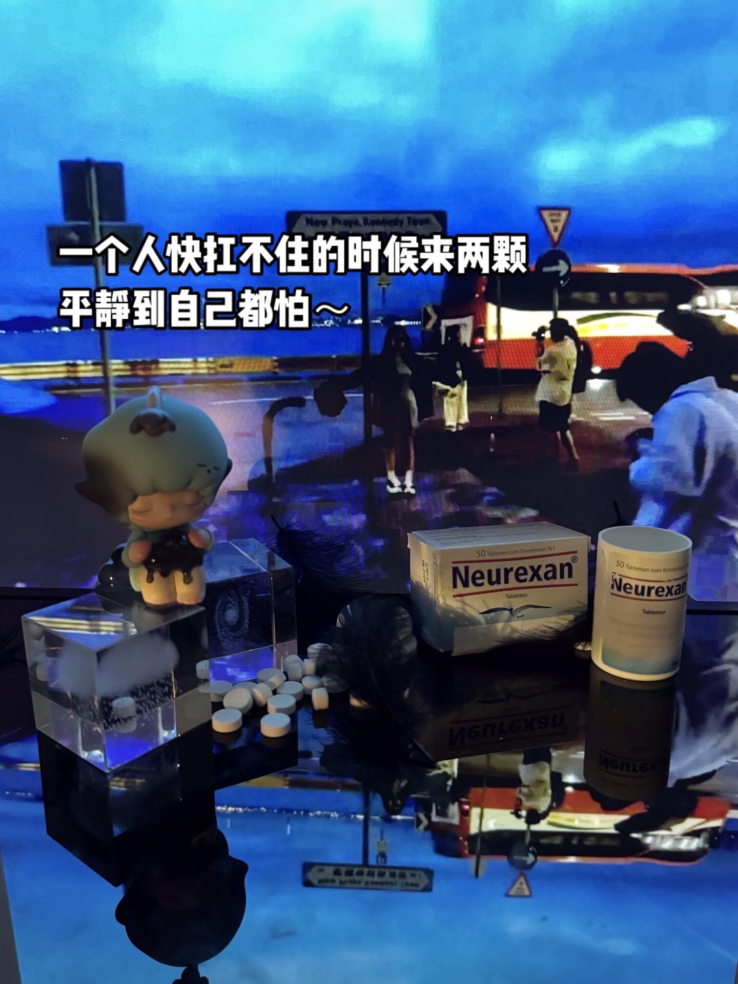 我没有办法向任何人解释我的内耗和执着 甚至连我自己都无法理解,哭只是当下的一种宣泄情绪方式,哭的头疼 喘不过气 你有拥抱 我只有自己#情绪 #当下 #敏感
