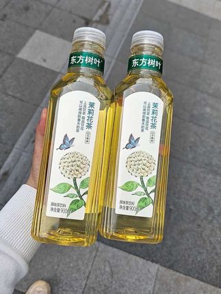 东方树叶到手6瓶大破价 像生活初尝是苦,细品微甜,可惜你不喝东方树叶 体会不到它黯然无味的青涩 就像你不懂我.#东方树叶#东方树叶茉莉花茶