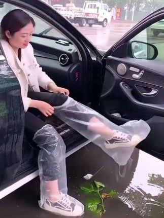#一次性雨鞋套 #防水鞋套 #防滑雨鞋套 #雨鞋套 #雨天出行