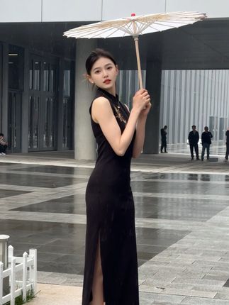 歪歪歪 你在干嘛#当然要穿一次旗袍了