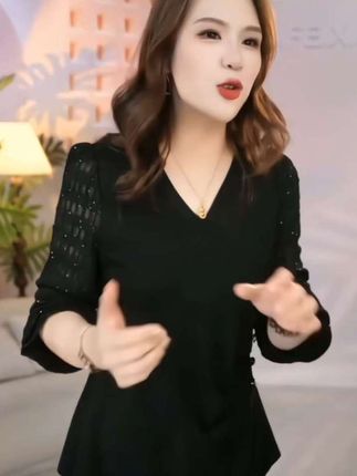 #云妃秀大码女装#早秋松弛感穿搭#早秋韩系氛围感穿搭#时尚减龄有气质#洋气高级@蓉姐穿搭